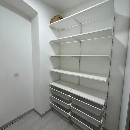 Szczesliwa Siodemka דירה ילנייה גורה